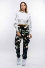 Load image into Gallery viewer, Multi Camo Cargo Pants