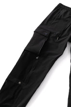 Load image into Gallery viewer, Black Mesh Panel Cargo Pants