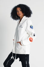Load image into Gallery viewer, BTG x STAYDIUM Patch Zip-Up Hoodie in White