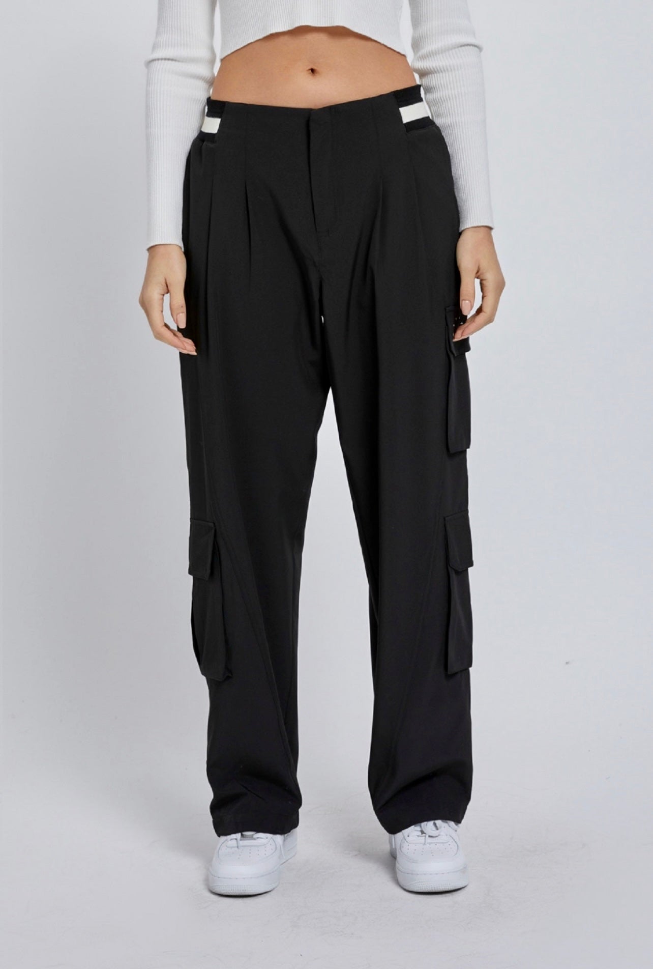 Staydium Black Wide-Leg Cargo Pants